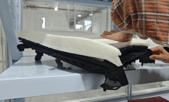 CreatBot D600 Pro2 HS printing Tesla automotive seat prototype case